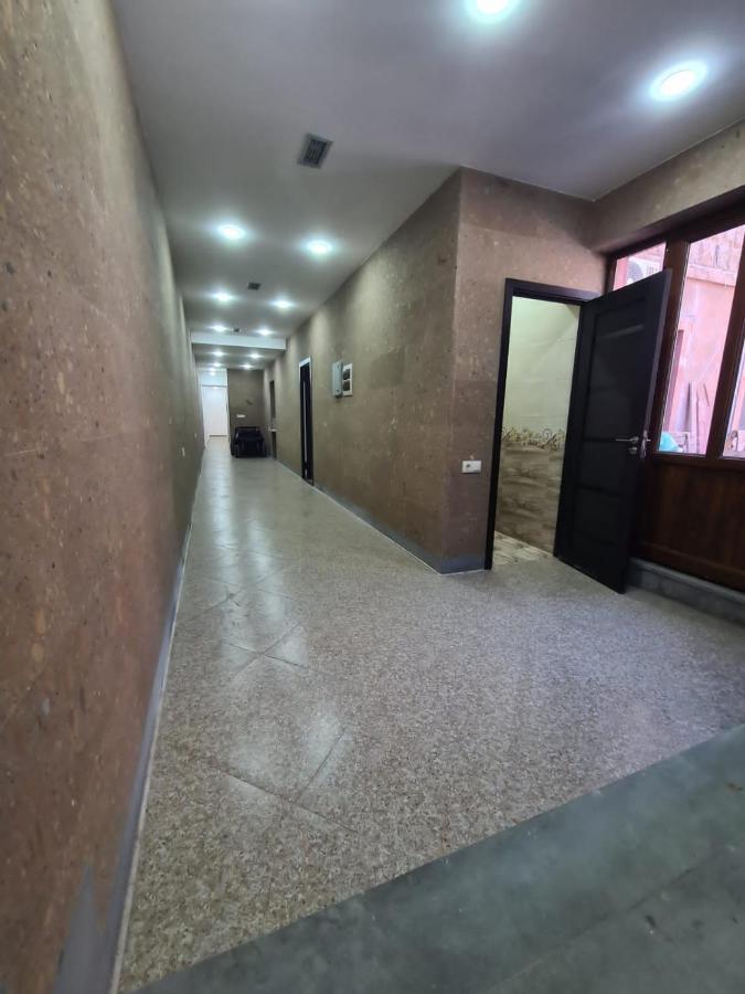 Aygestan Apartments Ereván Exterior foto
